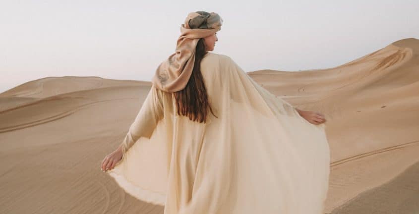 tenue Sahara femme